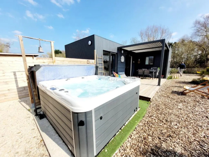 Cottage Prenium Happy Spa Jacuzzi