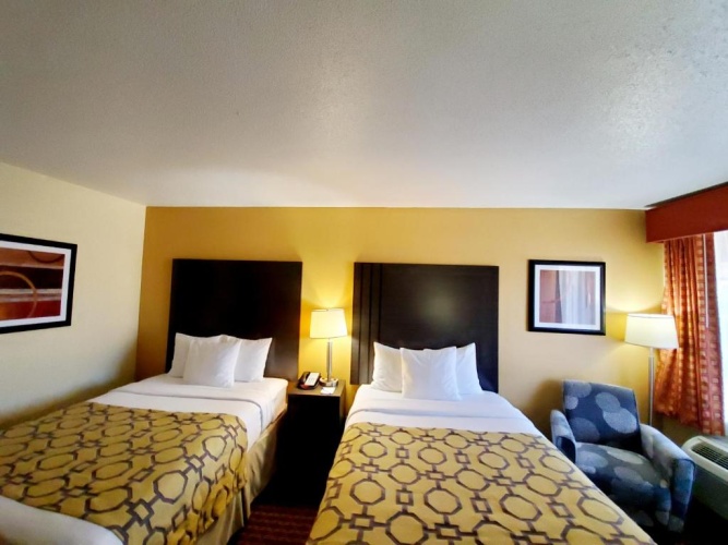 Quadruple Suite
