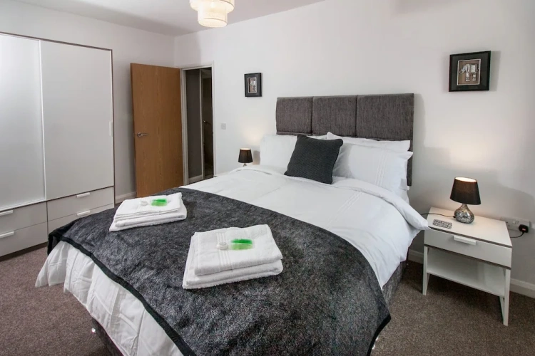 1 Bedroom Double Apartment