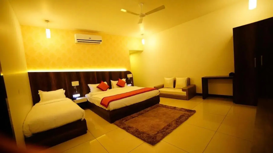 Love Kush Hotel