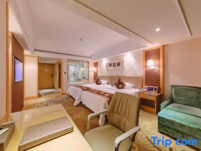 Yuzhou International Hotel