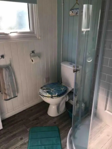 Captain's Cabin