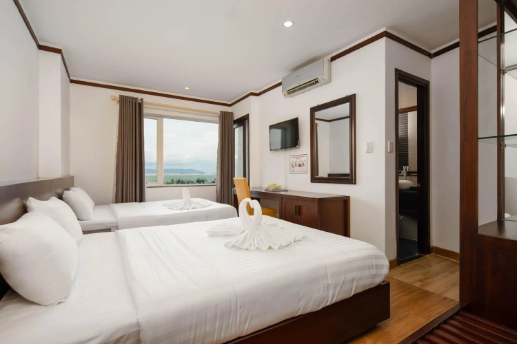 Premier room