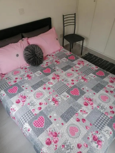 Elenas 1 Bedroom Apartment in Limassol Center