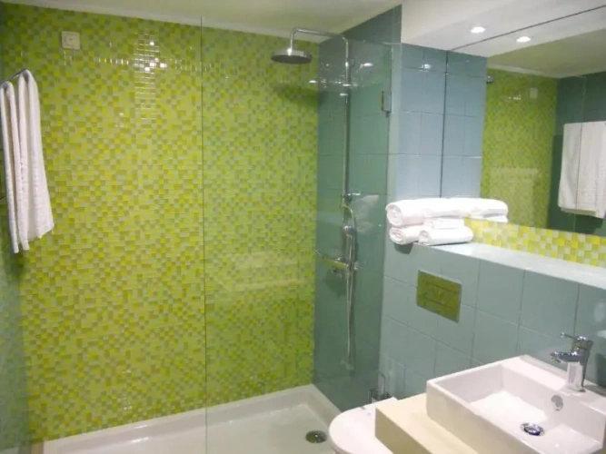 1 Bedroom Suite