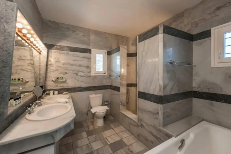 Pure White Villa - Paros