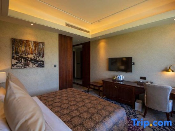 Deluxe Double room with garden view