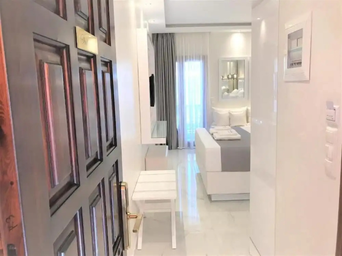 Amaryllis Luxury Rooms