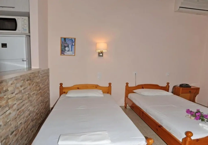 1 Bedroom Apartment with sea view