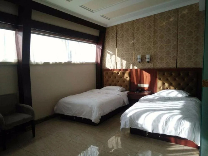 Pin Ge Business Hotel