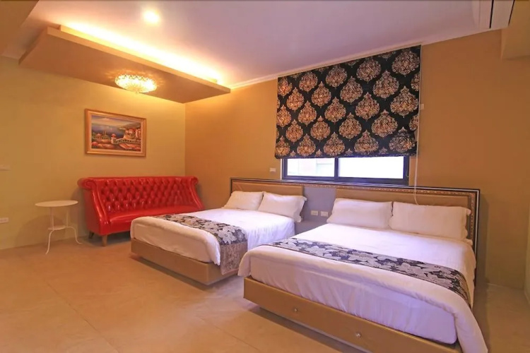 Farola Homestay