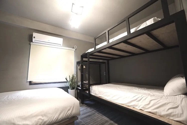 Deluxe Family room