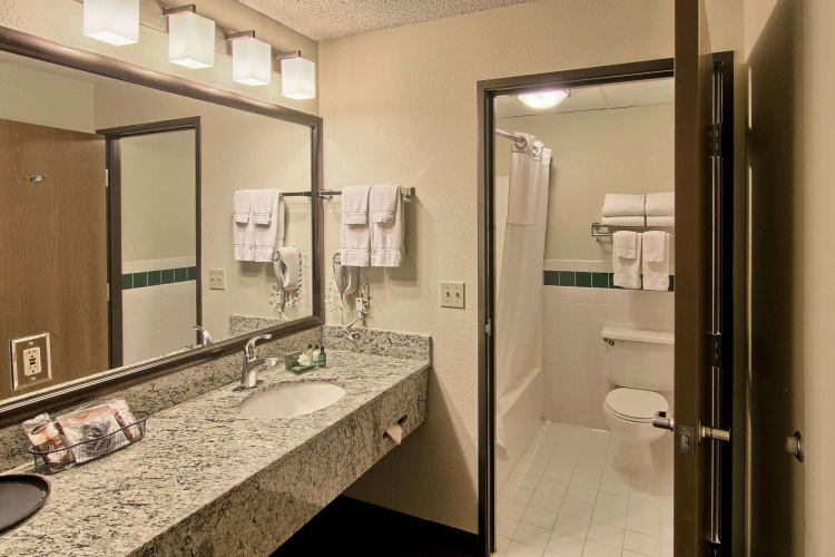 Grandstay Traverse City photo 9