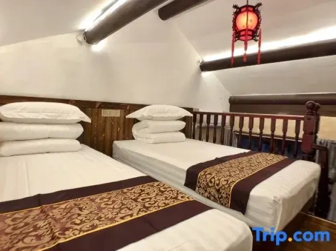 Triple Duplex Suite