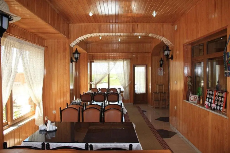 Hotel Kardelen
