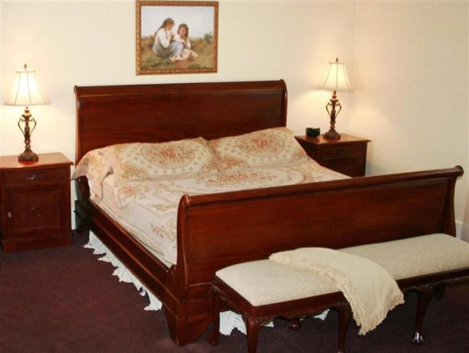 Esperanza Mansion
