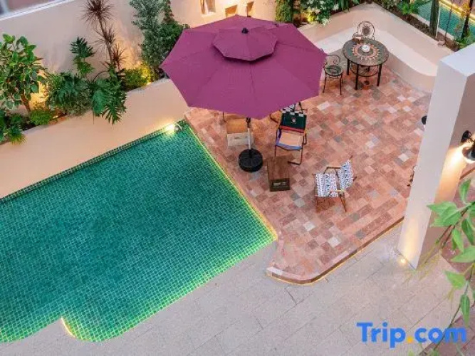 JOURNEY Hotel