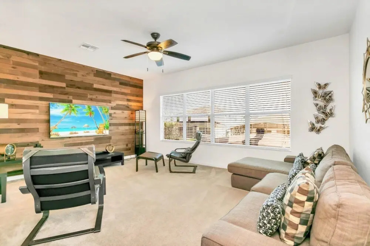 6BR Luxury Home With BBQ and Private Pool