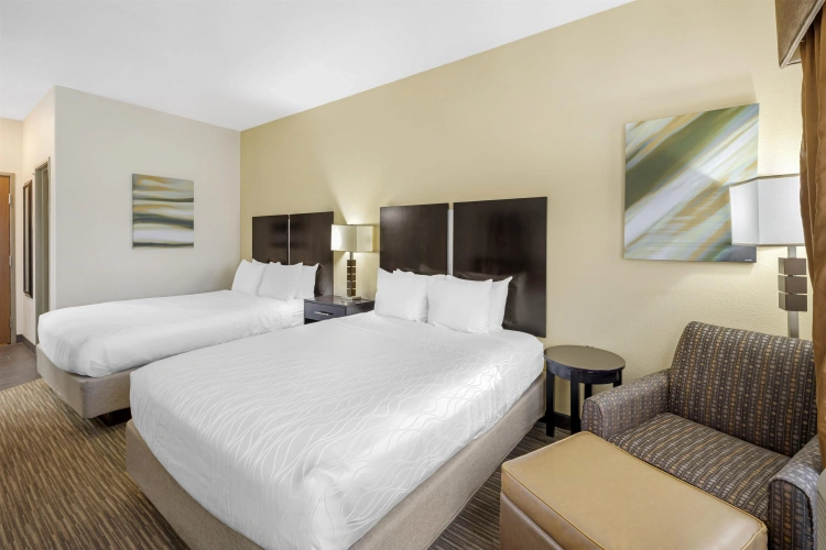 Standard Quadruple room