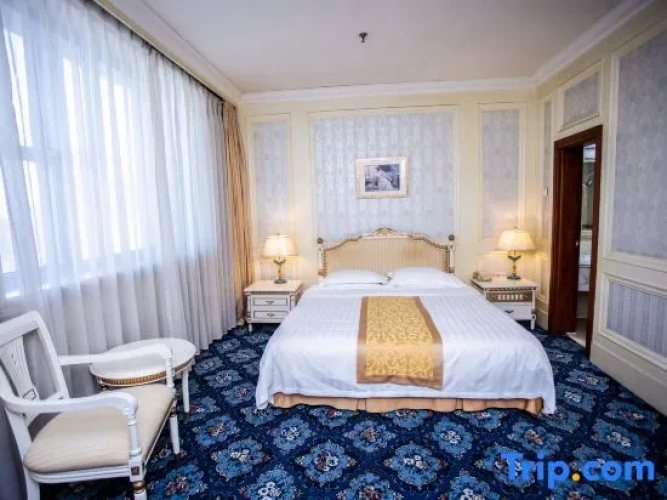 Standard Family room
