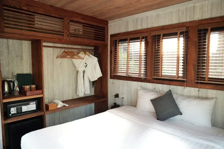 Standard Double room with balcony