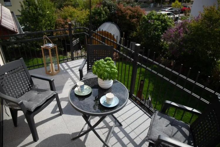 2 Bedrooms Double Apartment with balcony