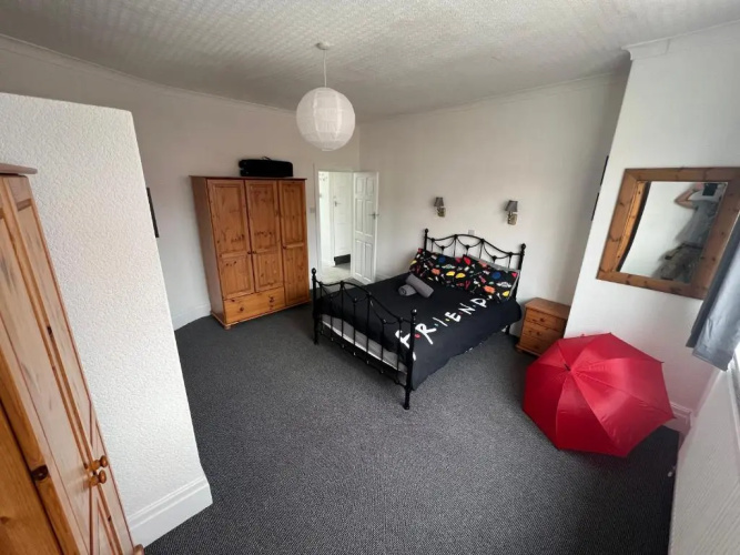 Friends House, Hot Tub, Sleeps 8