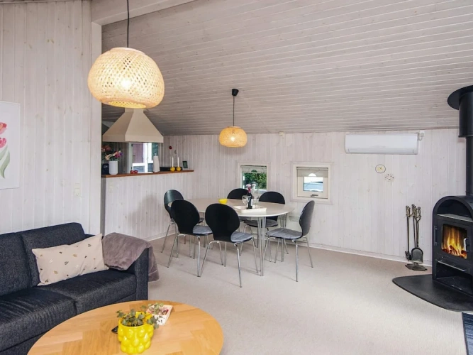 4 Person Holiday Home in Oksbol