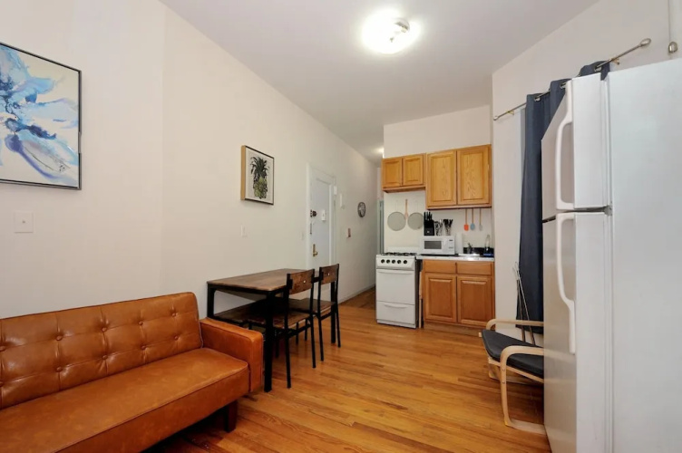 Spacious 2BR on the Upper East Side Steps From Central Park