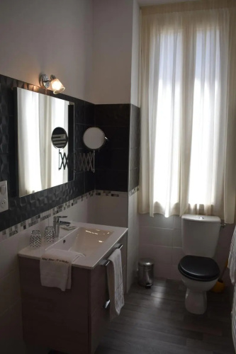 Hotel Henri IV