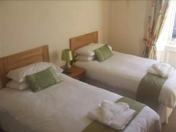 Hillside Hotel
