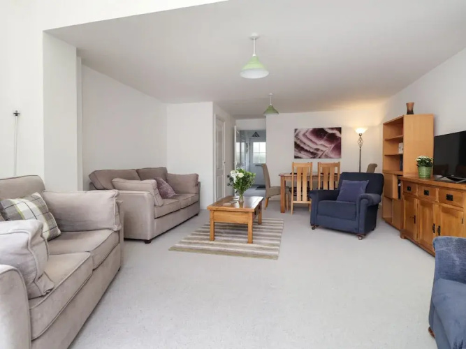 60 Galley Hill View