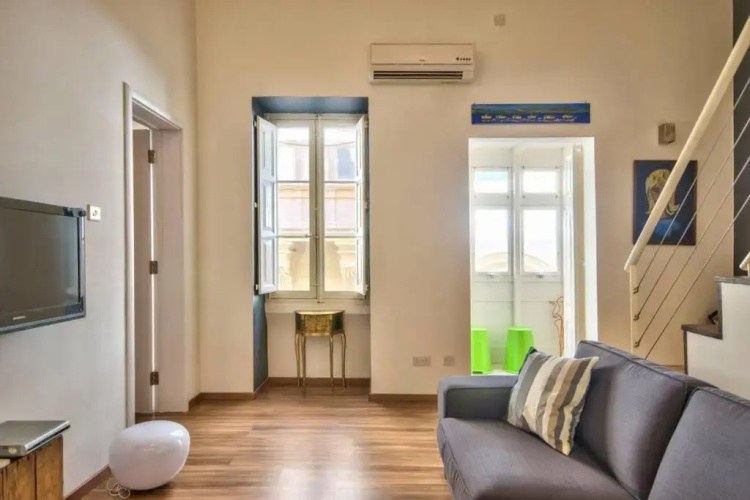 Valletta Timeless Elegance : City Centre Apartment