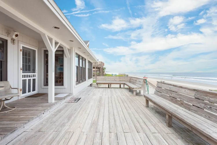 Ocean's Edge by Distinctive Beach Rentals