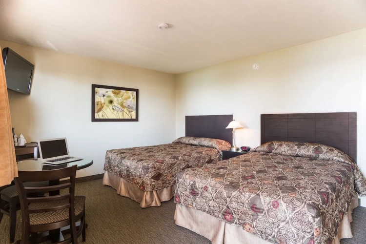 Superior Quadruple room with balcony and with river view