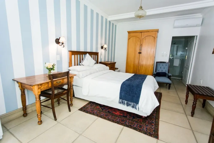 Classic room
