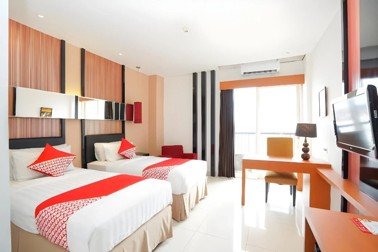 Prime Royal Hotel