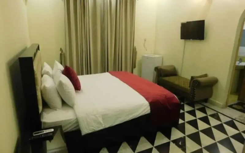White Lodge