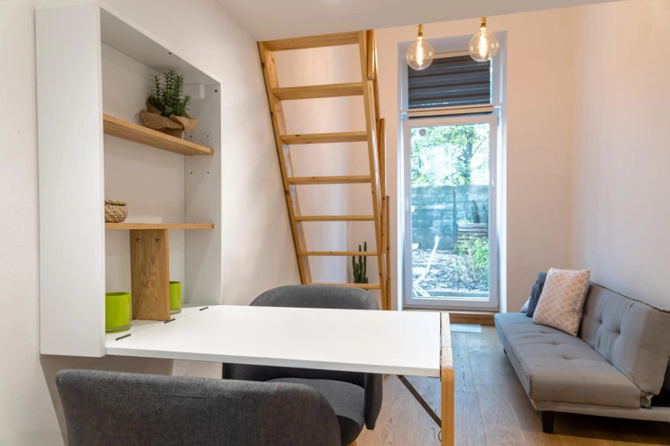 Cozy studio with private garden