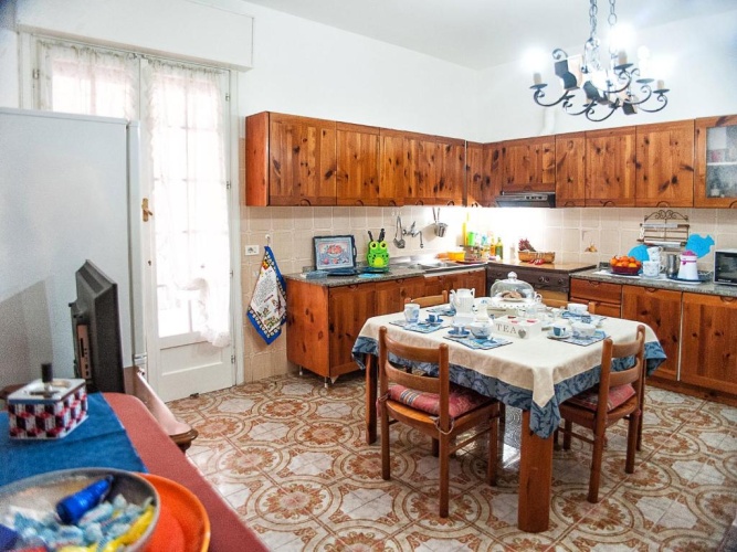 3 Bedrooms Cottage
