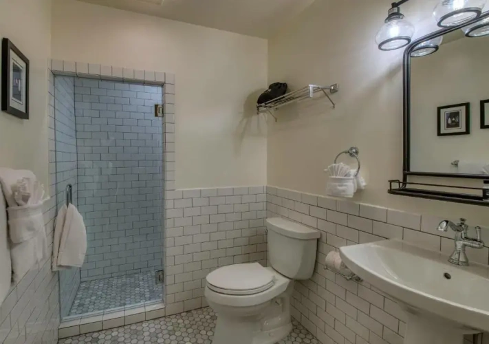 Deluxe Double Suite