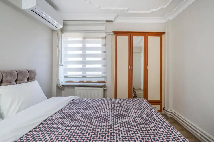 Altiparmak central 4 bedroom apartment