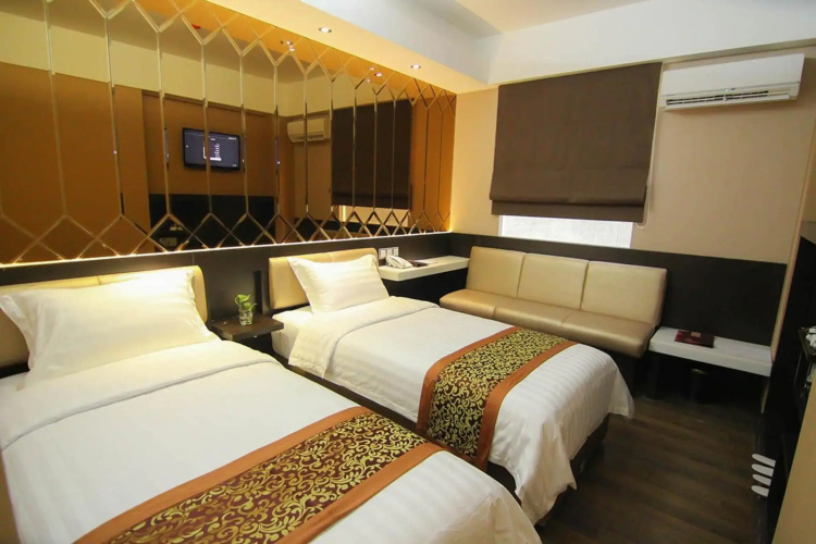 Favor Hotel