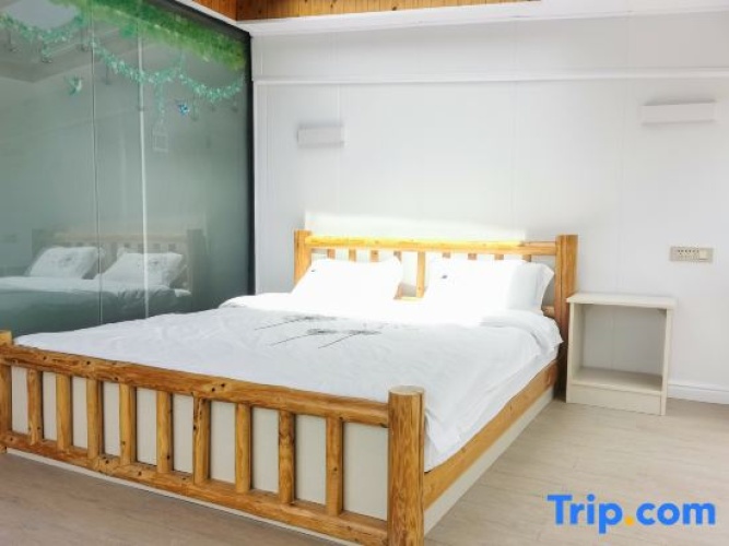 Quadruple Family Suite