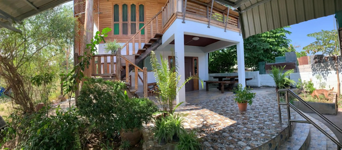 Sano Houes บ้านโสน