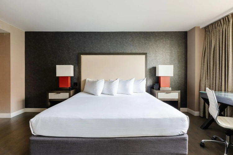 2500 Penn, a Placemakr Experience