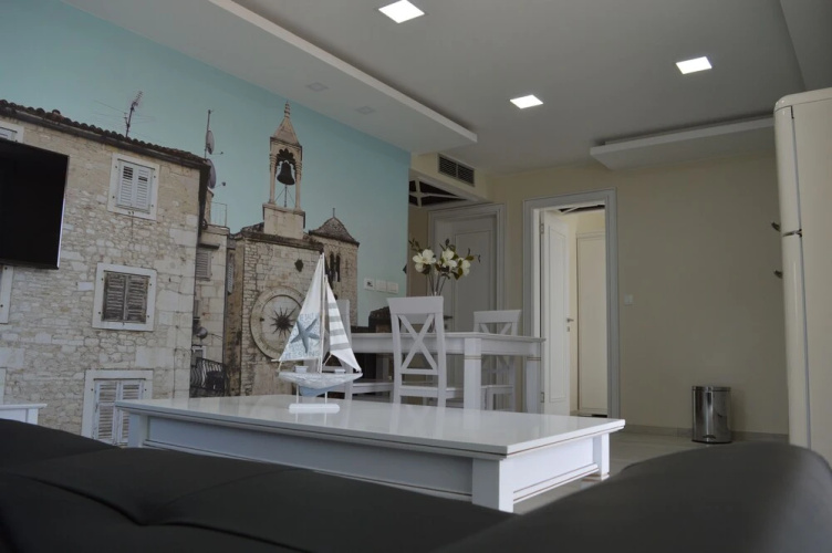 Apartments Jakov