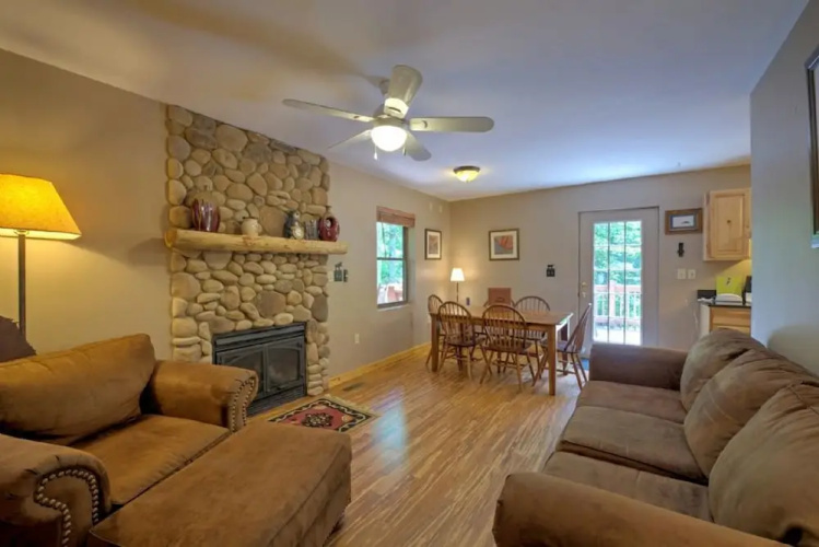 Black Bear Cabin - 2 Br Cabin