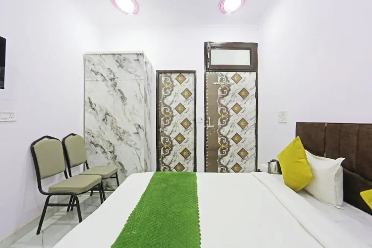 Twamev Residency