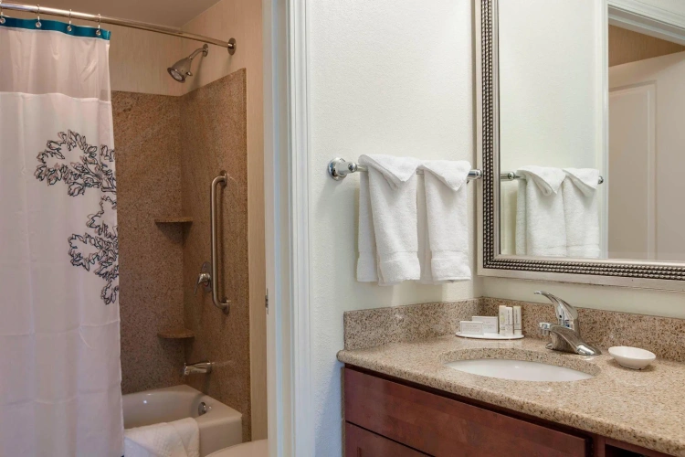 1 Bedroom Double Suite